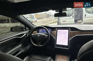 Лифтбек Tesla Model S 2018 в Полтаве