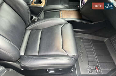 Лифтбек Tesla Model S 2018 в Полтаве