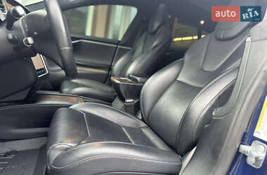 Лифтбек Tesla Model S 2018 в Полтаве