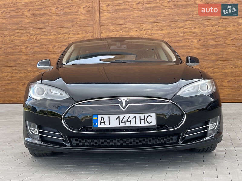 Лифтбек Tesla Model S 2013 в Львове фото 3 Лифтбек Tesla Model S 2013 в Львове