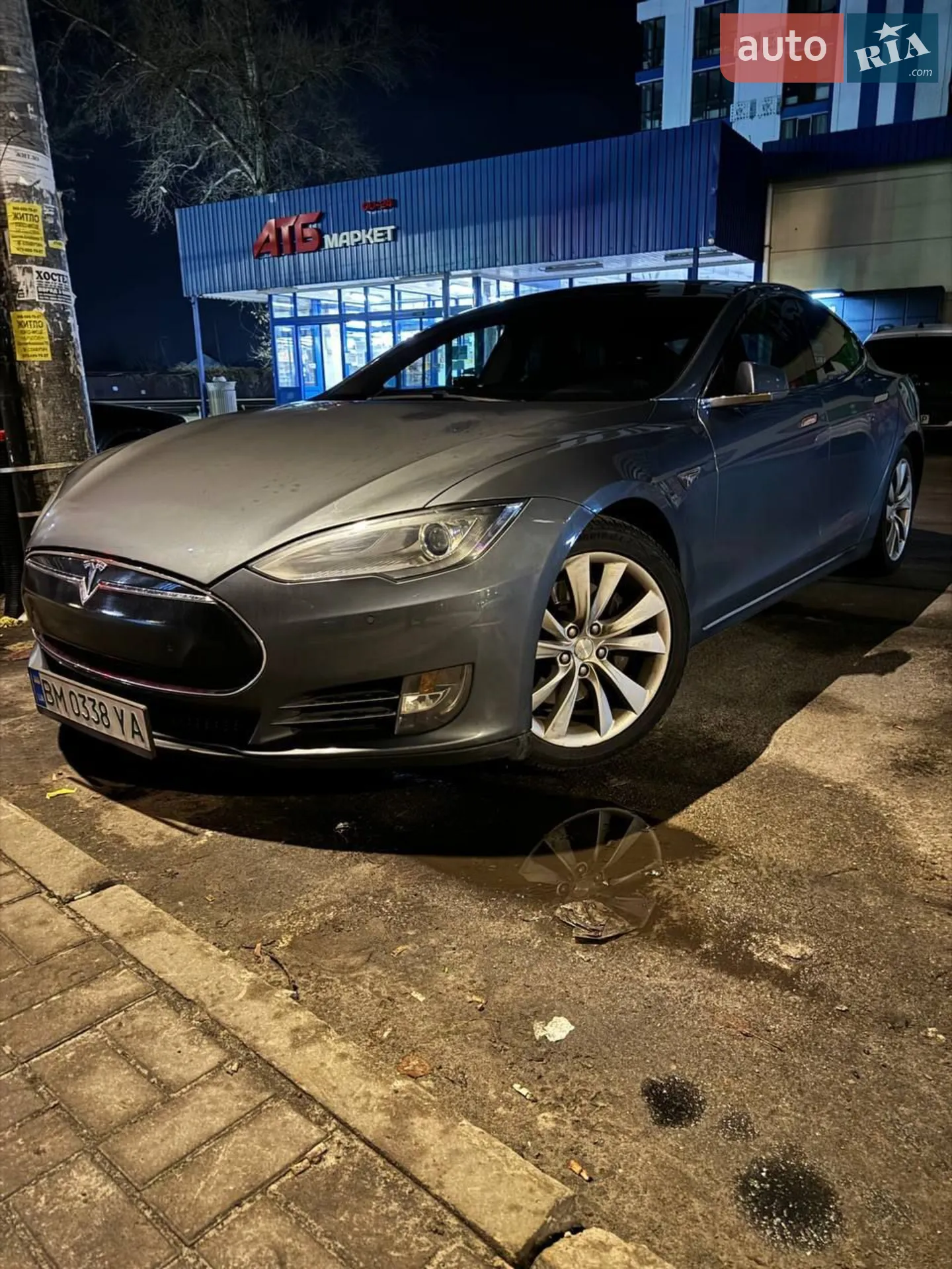 2014 Tesla Model S - мініатюра 9