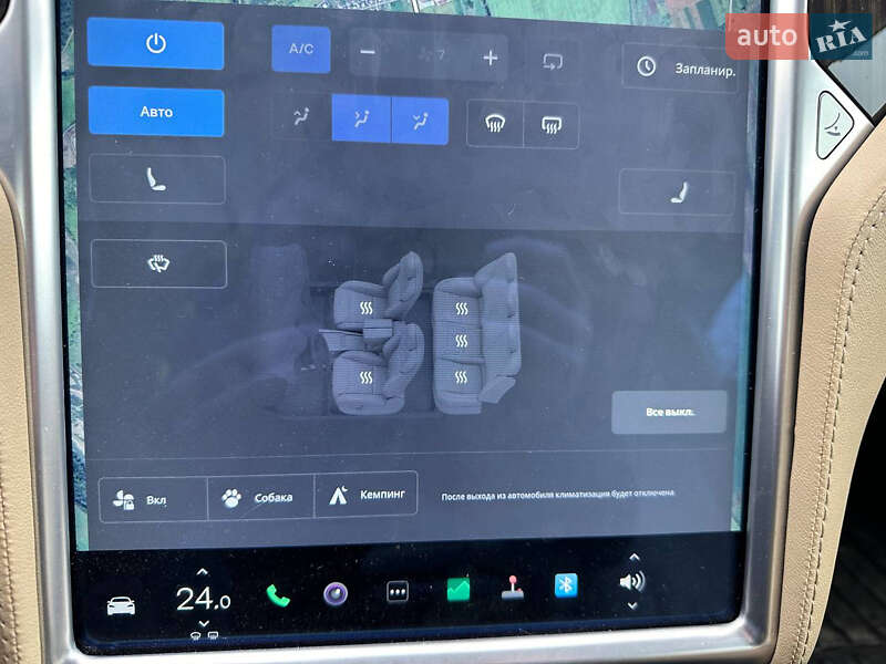 Ліфтбек Tesla Model S 2013 в Чернівцях