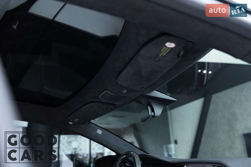 Лифтбек Tesla Model S 2019 в Одессе