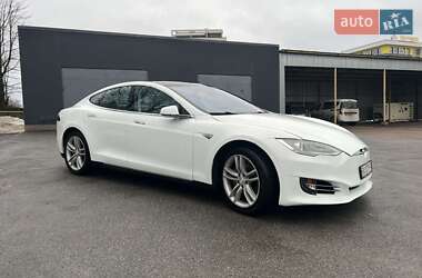Лифтбек Tesla Model S 2014 в Тернополе