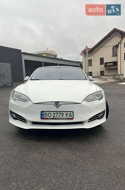 Лифтбек Tesla Model S 2014 в Тернополе