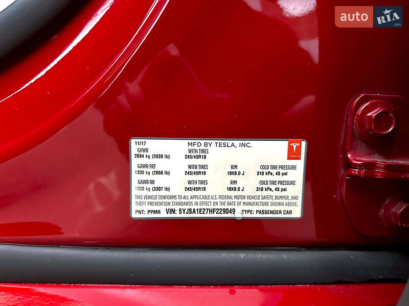 Лифтбек Tesla Model S 2018 в Киеве