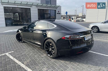 Ліфтбек Tesla Model S 2019 в 