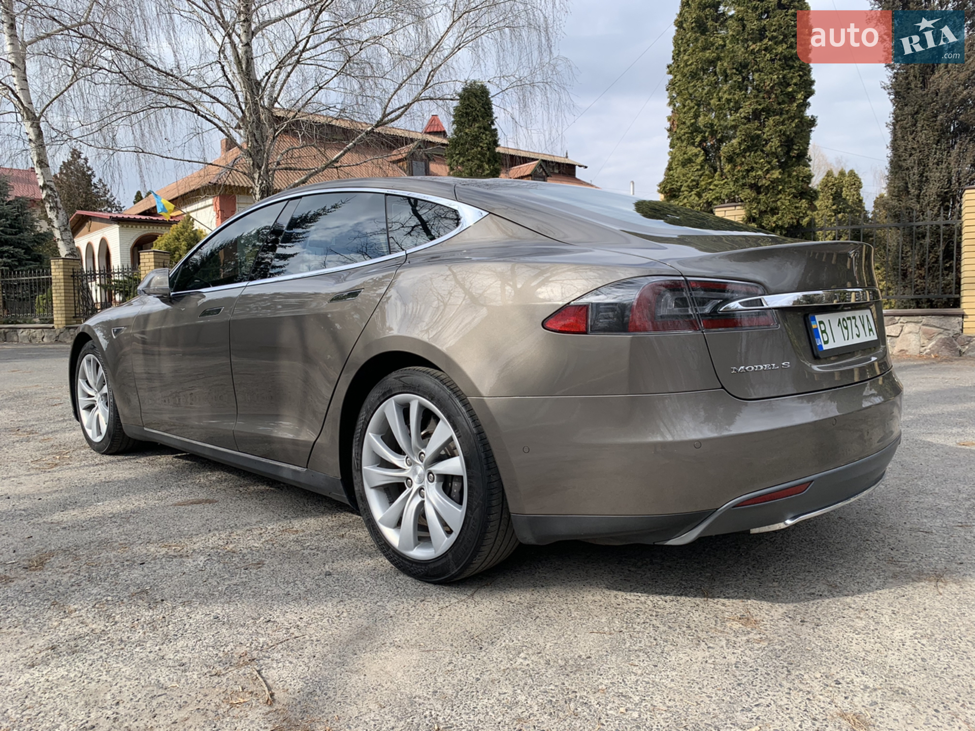 2015 Tesla Model S - мініатюра 14