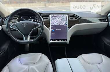 Лифтбек Tesla Model S 2014 в Киеве