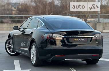 Ліфтбек Tesla Model S 2014 в Києві