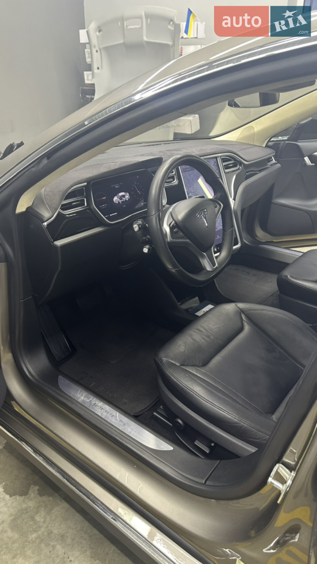 2015 Tesla Model S - мініатюра 12