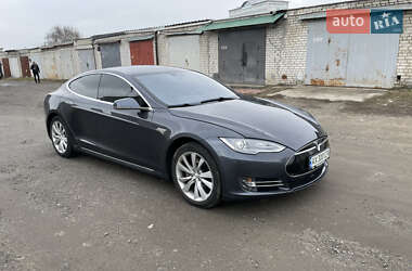 Лифтбек Tesla Model S 2014 в Харькове