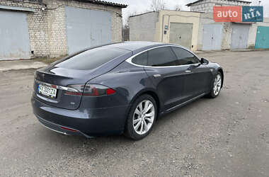 Лифтбек Tesla Model S 2014 в Харькове