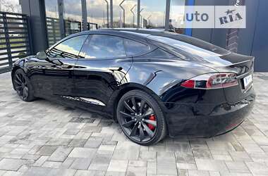 Ліфтбек Tesla Model S 2018 в Рівному