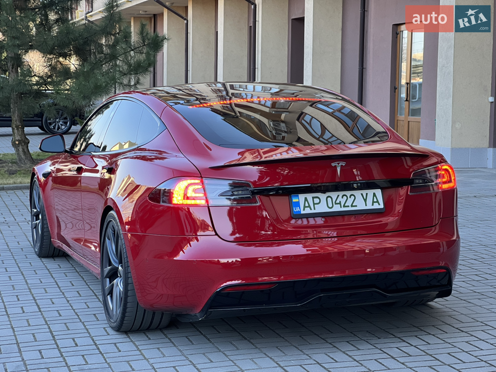 2021 Tesla Model S - мініатюра 8