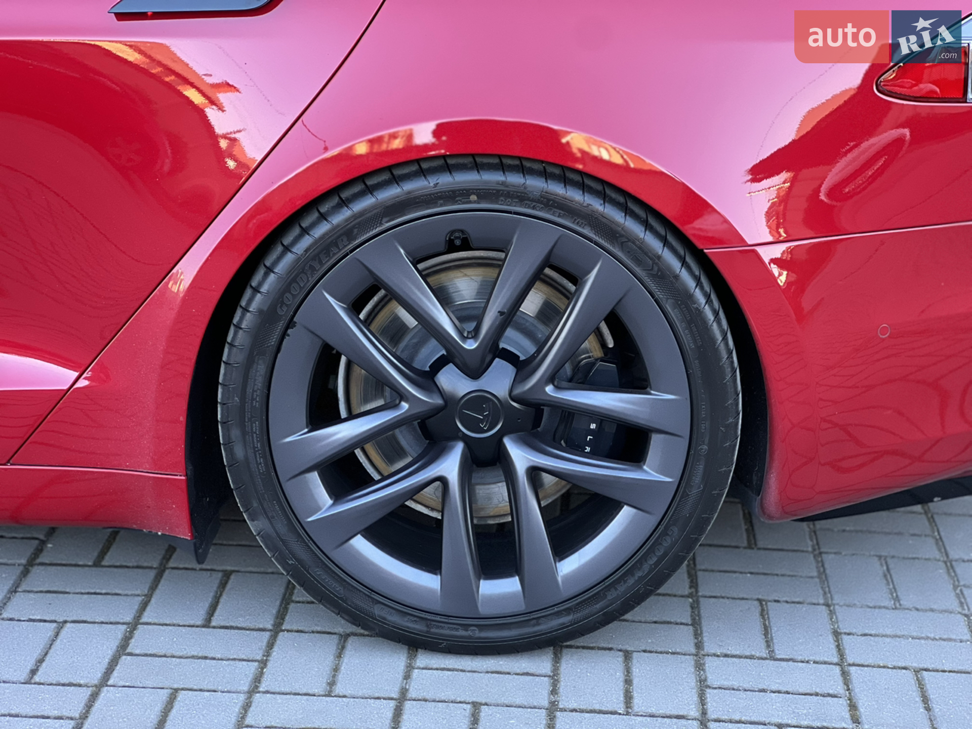 2021 Tesla Model S - мініатюра 11
