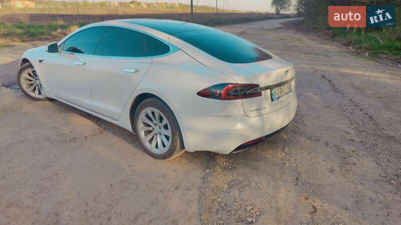 Лифтбек Tesla Model S 2016 в Чорткове фото 5 Лифтбек Tesla Model S 2016 в Чорткове