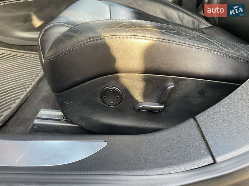 Лифтбек Tesla Model S 2017 в Хмельницком фото 26 Лифтбек Tesla Model S 2017 в Хмельницком
