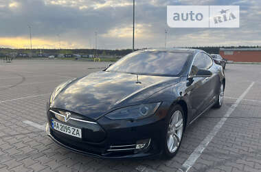 Ліфтбек Tesla Model S 2013 в Києві