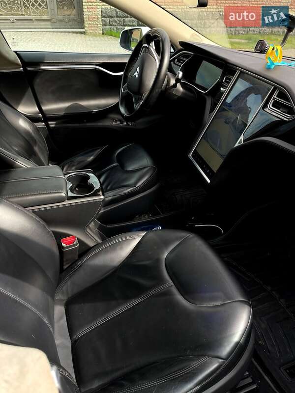 Ліфтбек Tesla Model S 2014 в Києві фото 8 Ліфтбек Tesla Model S 2014 в Києві