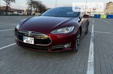 Ліфтбек Tesla Model S 2012 в Миколаєві