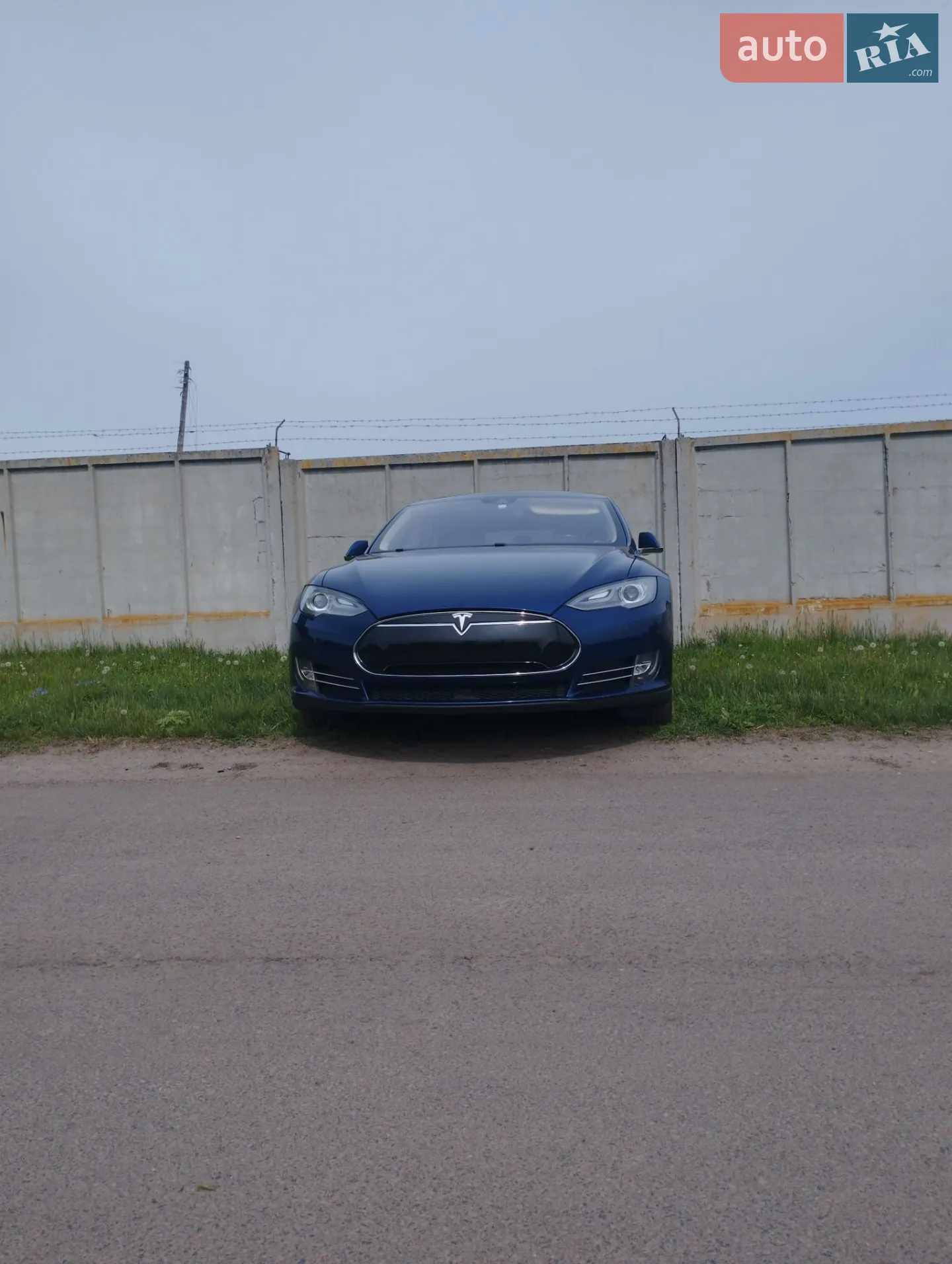 2016 Tesla Model S - мініатюра 2