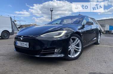 Ліфтбек Tesla Model S 2016 в Вишневому