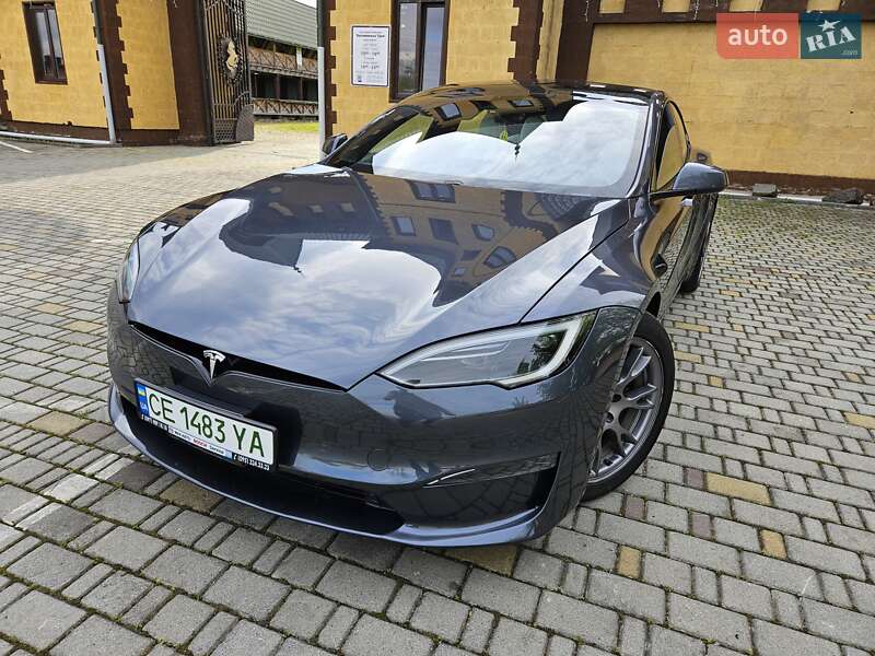 Лифтбек Tesla Model S 2022 в Черновцах