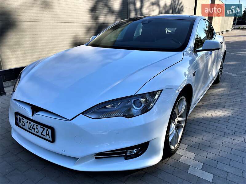 Tesla Model S 2015 Tesla Model S 2015