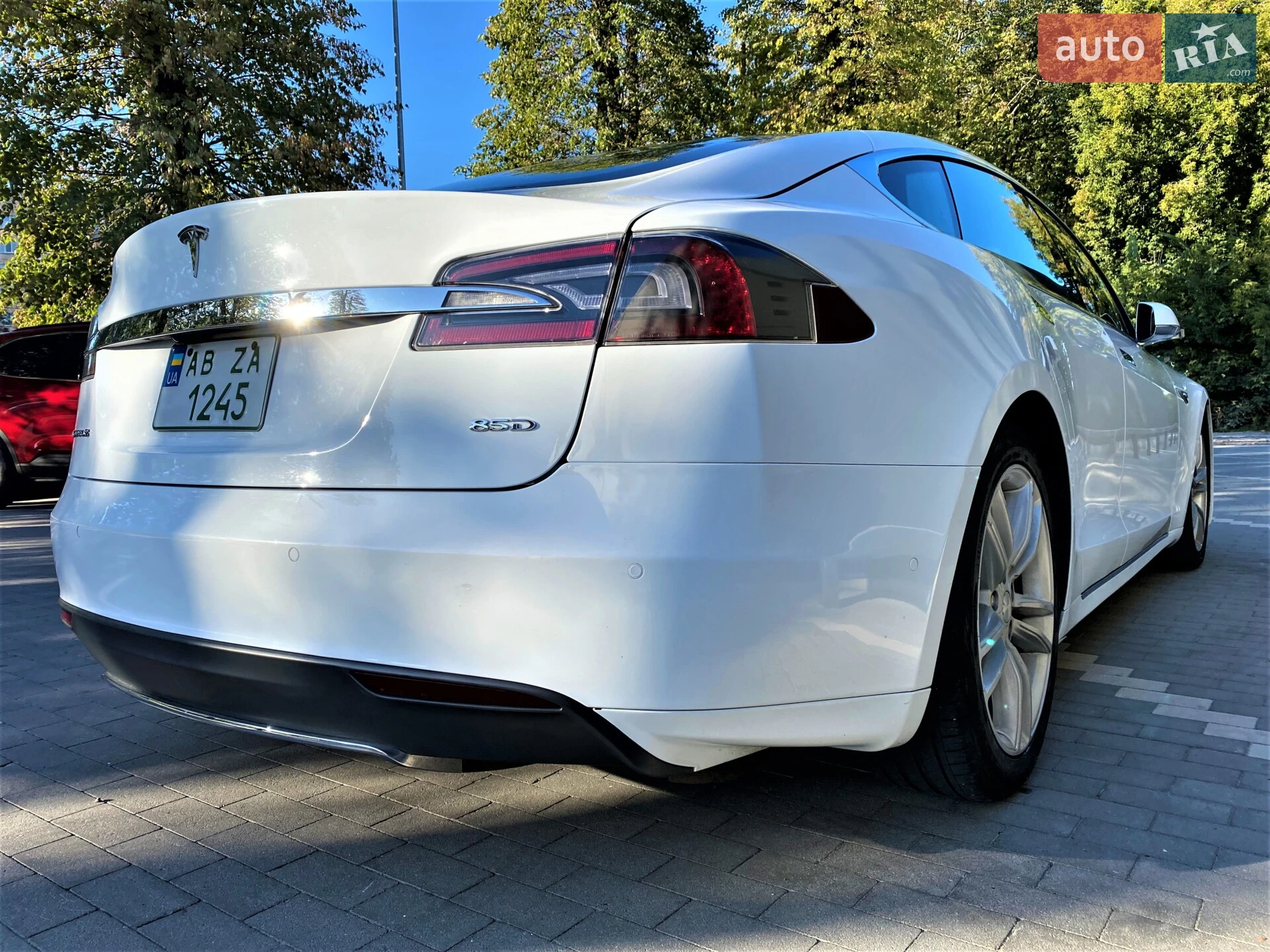 2015 Tesla Model S - мініатюра 12