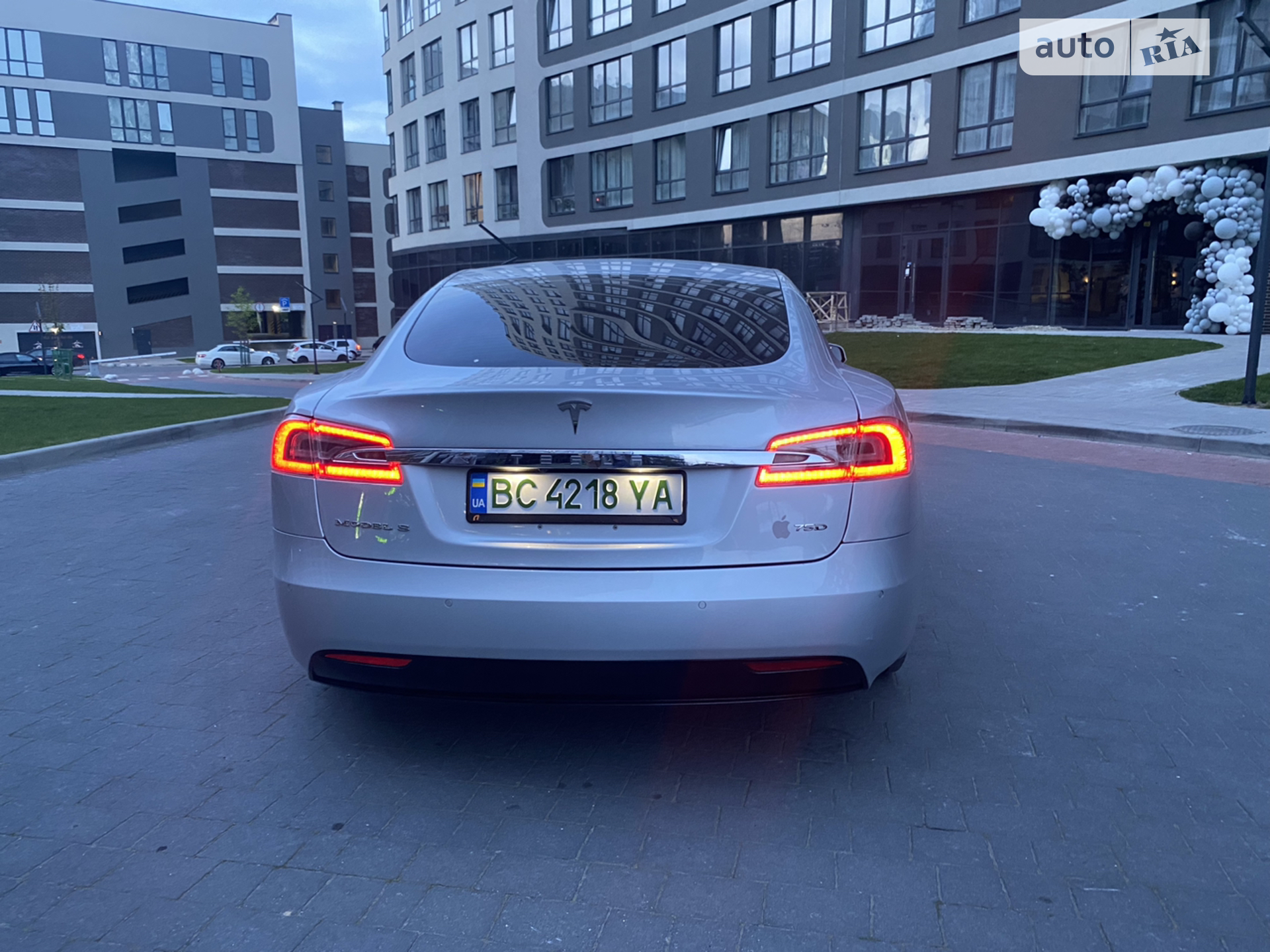2016 Tesla Model S - мініатюра 21