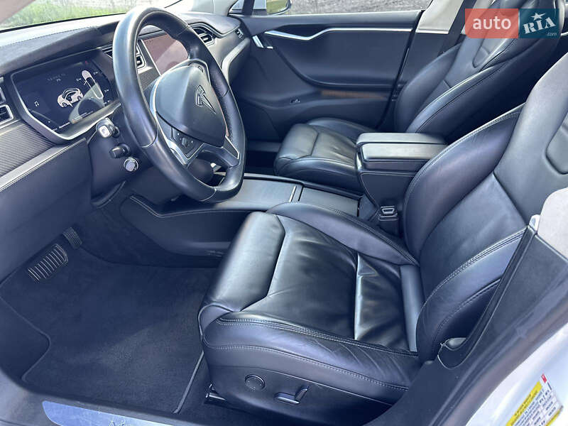 Лифтбек Tesla Model S 2017 в Житомире фото 23 Лифтбек Tesla Model S 2017 в Житомире