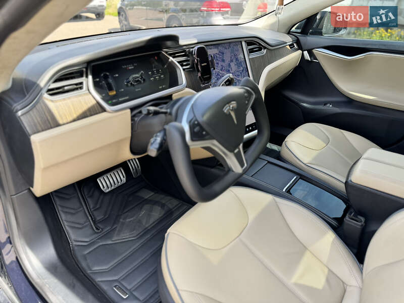 Лифтбек Tesla Model S 2013 в Житомире
