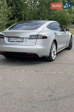 Лифтбек Tesla Model S 2018 в 