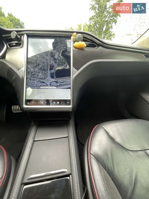 Ліфтбек Tesla Model S 2013 в Києві фото 75 Ліфтбек Tesla Model S 2013 в Києві