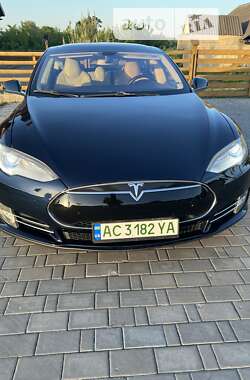 Лифтбек Tesla Model S 2013 в Луцке