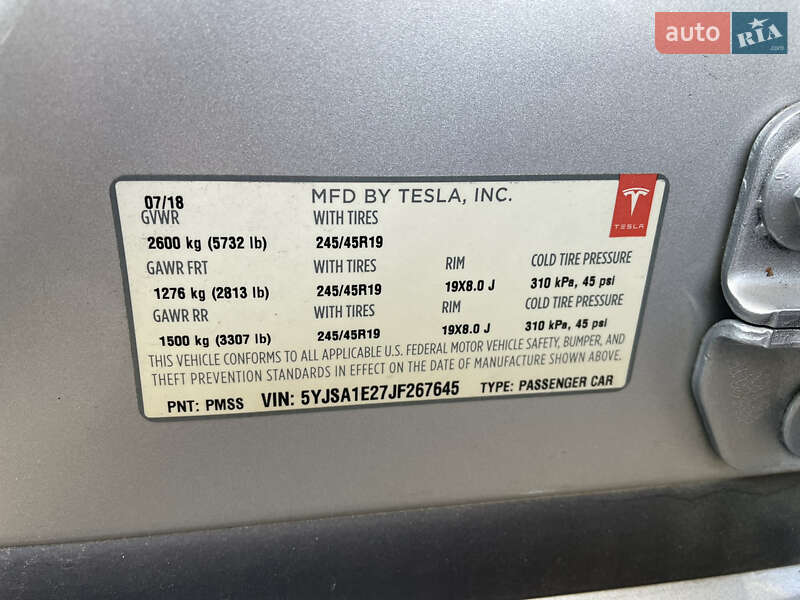 Лифтбек Tesla Model S 2018 в Василькове