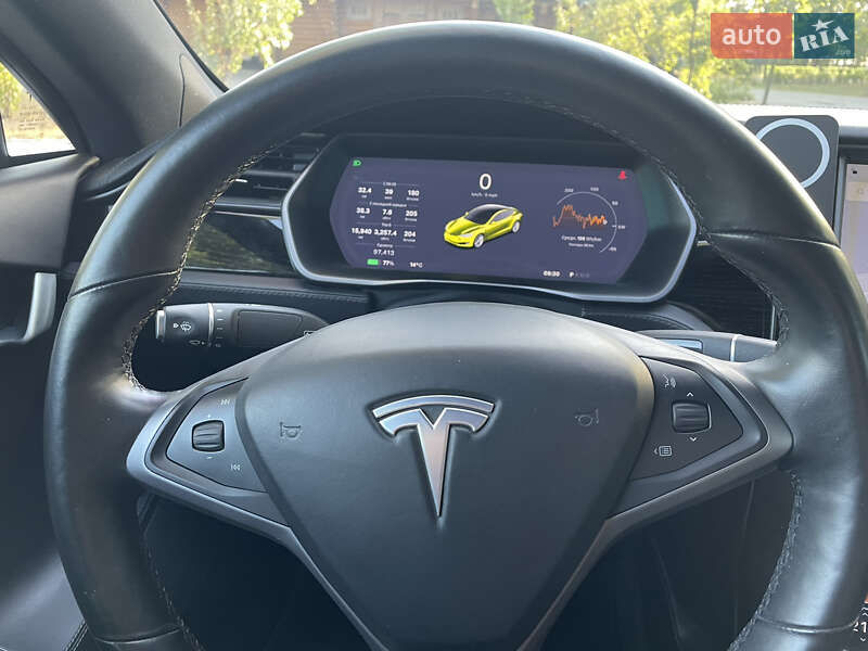 Лифтбек Tesla Model S 2018 в Василькове