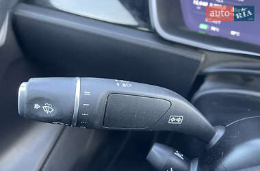 Лифтбек Tesla Model S 2018 в Василькове