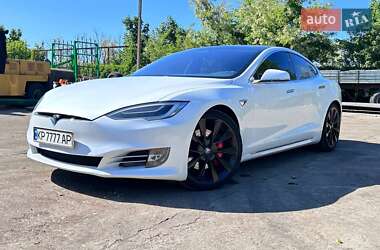 Лифтбек Tesla Model S 2019 в Запорожье