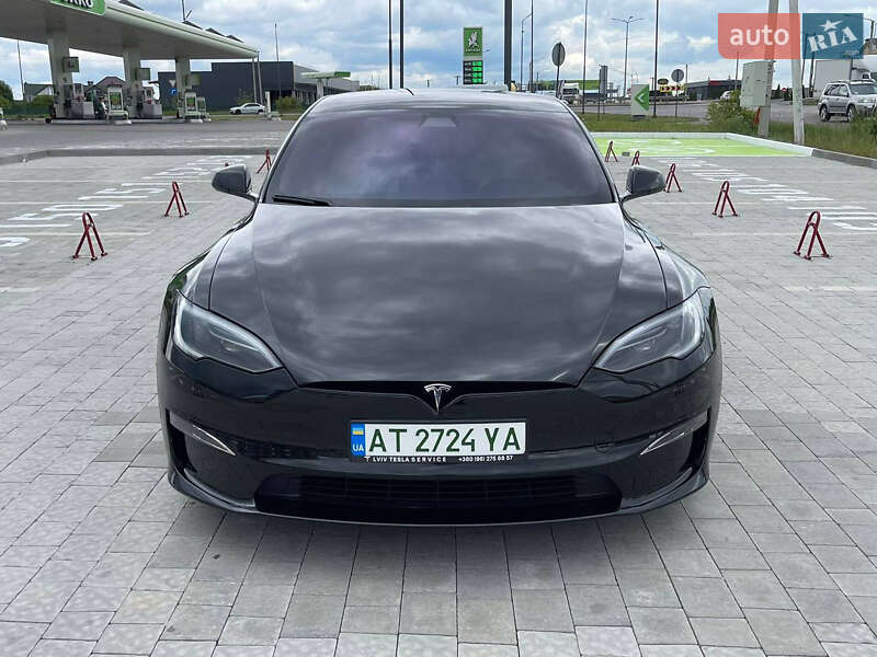 Лифтбек Tesla Model S 2022 в Львове