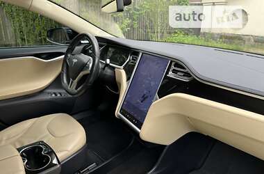 Лифтбек Tesla Model S 2013 в Киеве