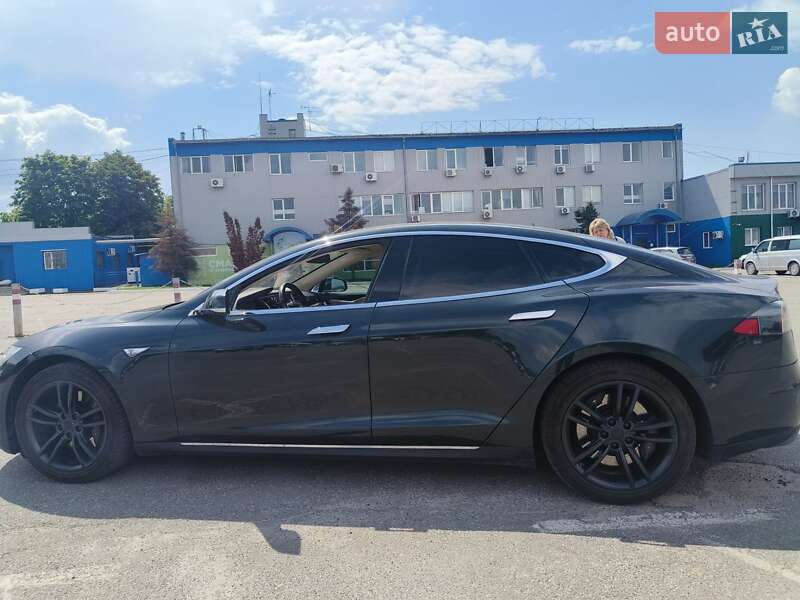 Лифтбек Tesla Model S 2013 в Харькове