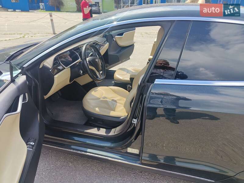 Лифтбек Tesla Model S 2013 в Харькове