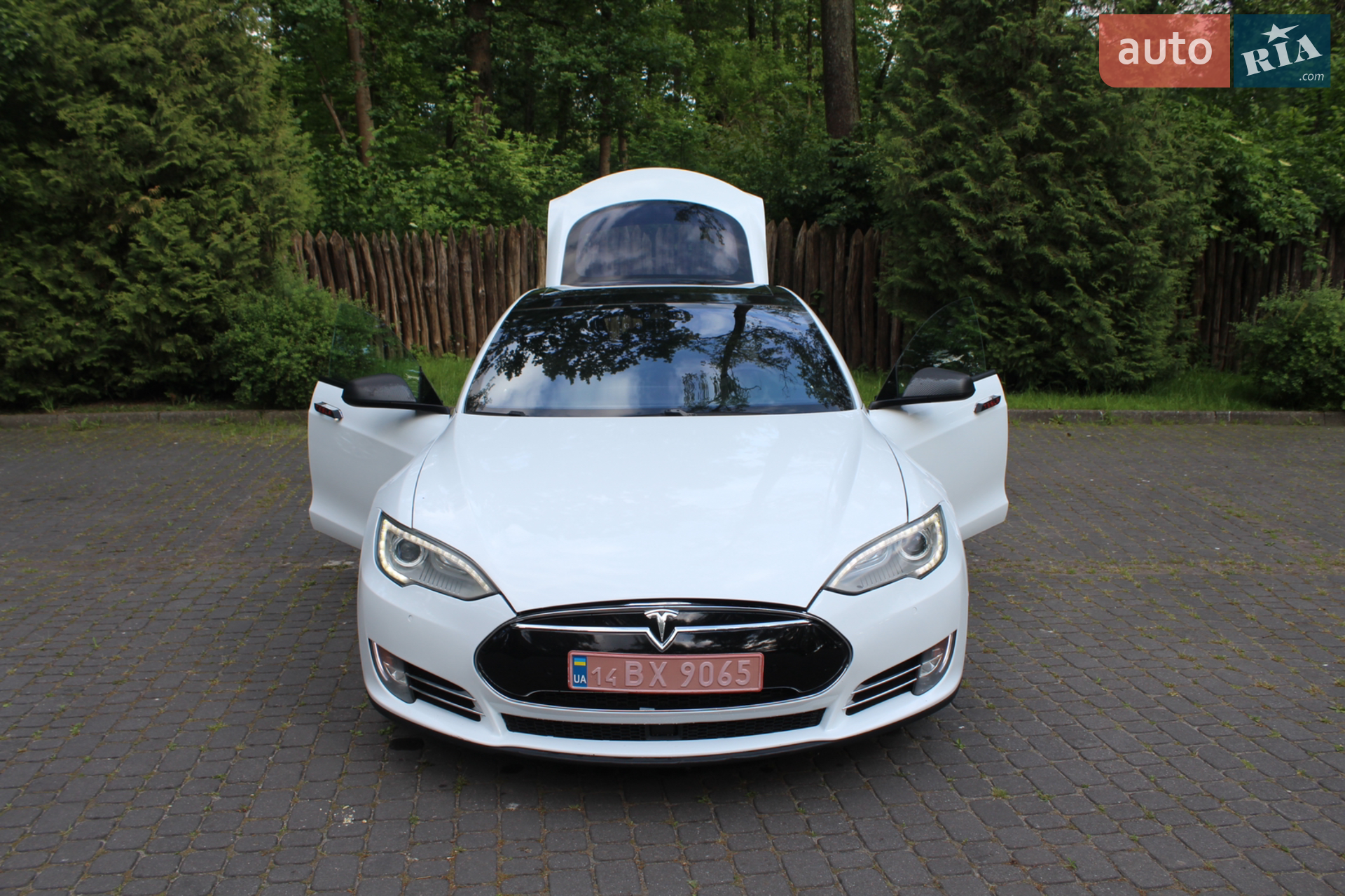 2015 Tesla Model S - мініатюра 10