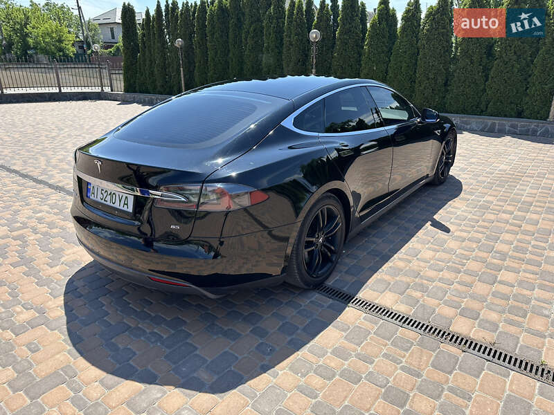 Лифтбек Tesla Model S 2014 в Белой Церкви