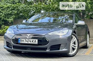 Лифтбек Tesla Model S 2015 в Одессе