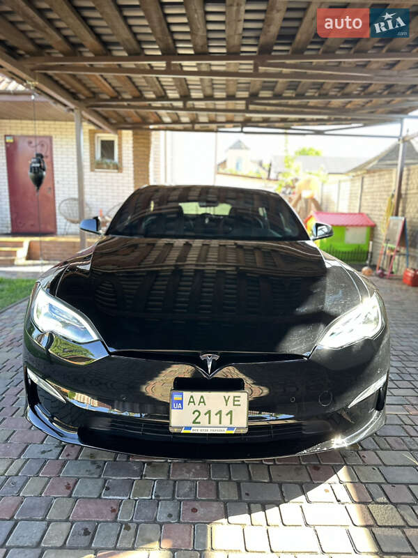 Tesla Model S 2022