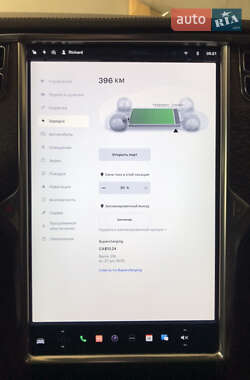 Ліфтбек Tesla Model S 2013 в Харкові