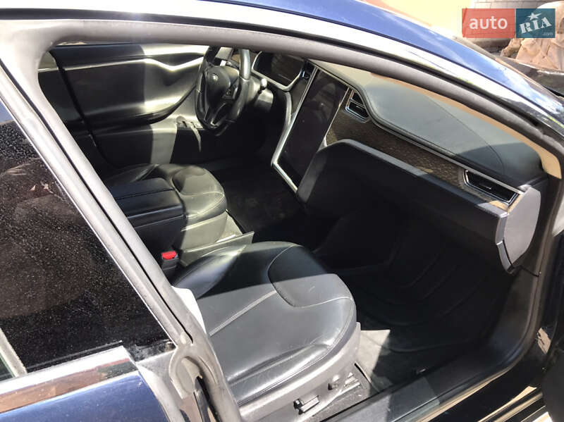 Лифтбек Tesla Model S 2013 в Харькове